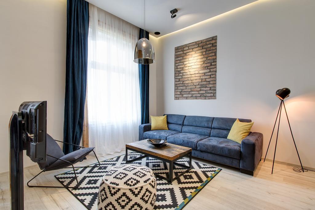 Luxury Apartment By Hi5 -Andrassy Suite 布达佩斯 外观 照片