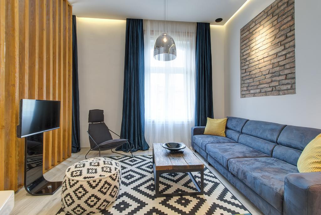 Luxury Apartment By Hi5 -Andrassy Suite 布达佩斯 外观 照片